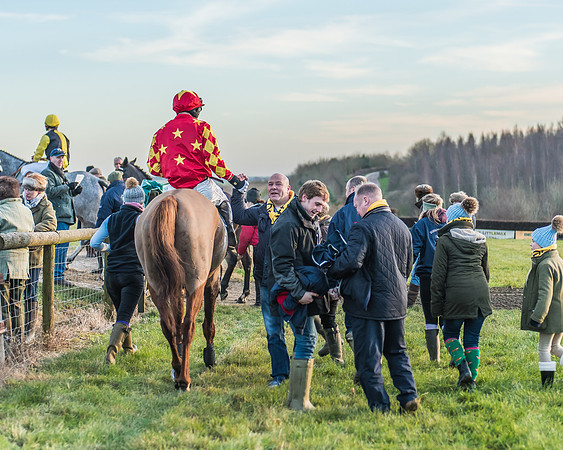Race 6 - 4 5 6 yr old 2m4f Maiden Race-96