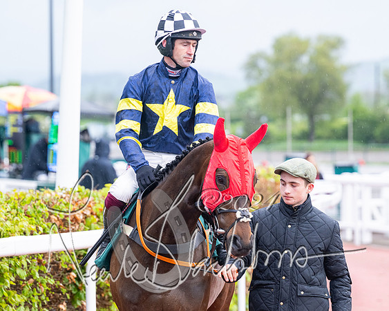 Race 5 - Mares Open  (16 of 129)