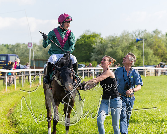 Race 6 - Owner trainer conditions (258 of 272)