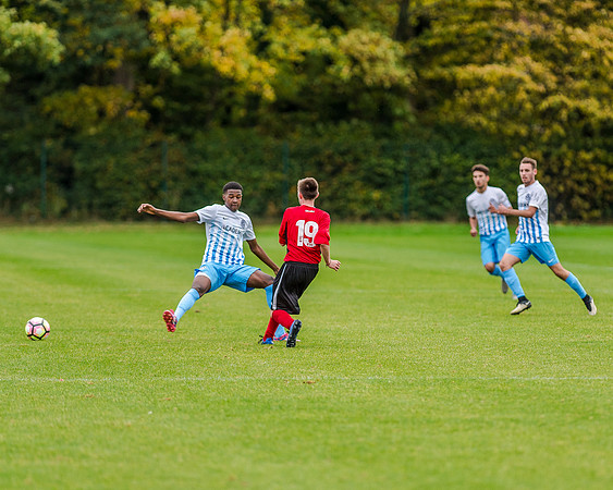 AFC Oaklands 2 v 1 Bengeo Trinity - Warm Up (282 of 297)