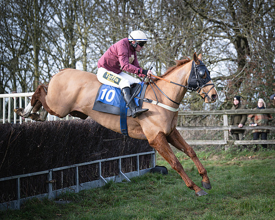 Race 3 - Novice Riders (82 of 122)