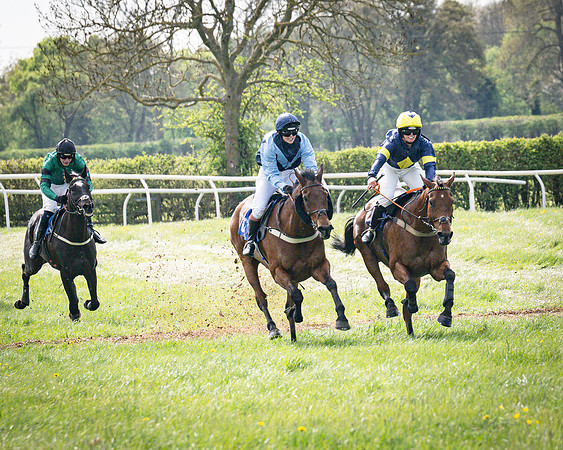 Race 3 - The Richardsons chartered Accountants Conditions Race [Level Three] for Novice Riders (72 of 117)