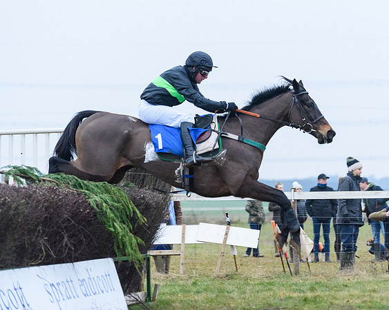 Race 8 - Oprn Maiden Div 2 (62 of 108)