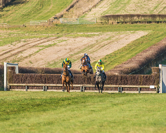 Race 2 - Jockey Club Mares Maiden Race-50