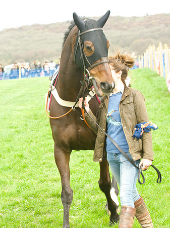 Kimblewick Point to Point at Kingston Blount Racecourse on Saturday 12th April 2014