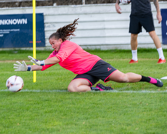 Chesham United training 06-08-2024 (51 of 277)