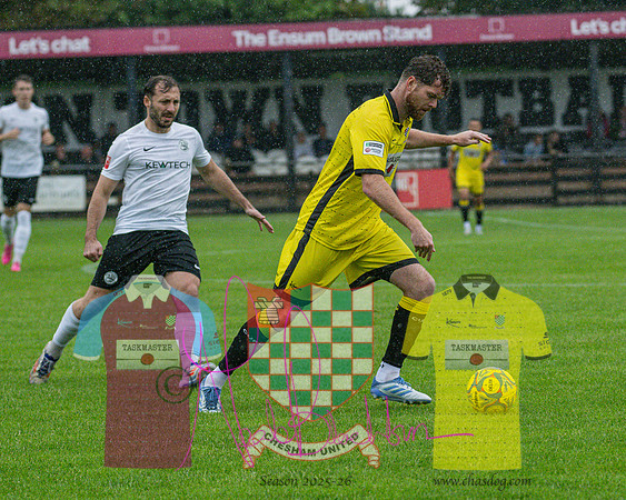 Royston Town 2 v 2 Chesham United (63 of 341)