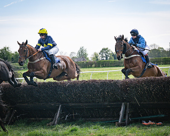 Race 3 - The Richardsons chartered Accountants Conditions Race [Level Three] for Novice Riders (30 of 117)