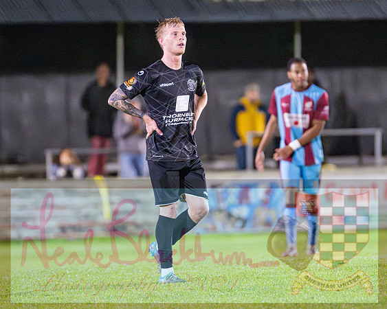 Chesham Utd 3 v 1 Chippenham Town (229 of 416)
