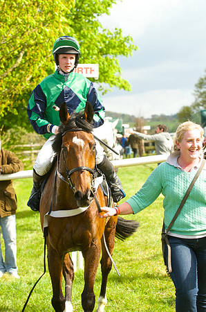 Kimblewick at Kimble Restricted Race