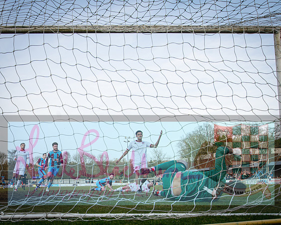 Chesham Utd 1 v Truro 4 (348 of 356)