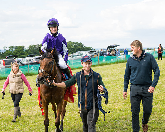 Race 5 - Restricted  (107 of 136)