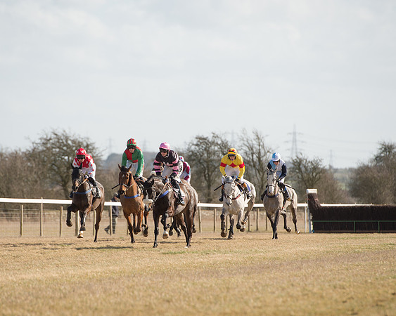 Race 1 - 4-5-6 Maiden (64 of 119).jpg