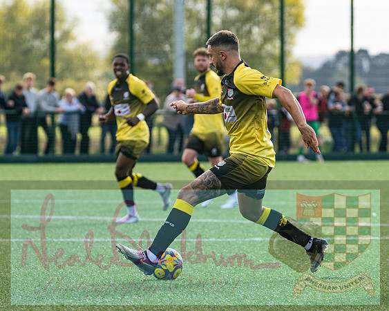Bishops Cleever 0 v Chesham Utd 0 (106 of 365)