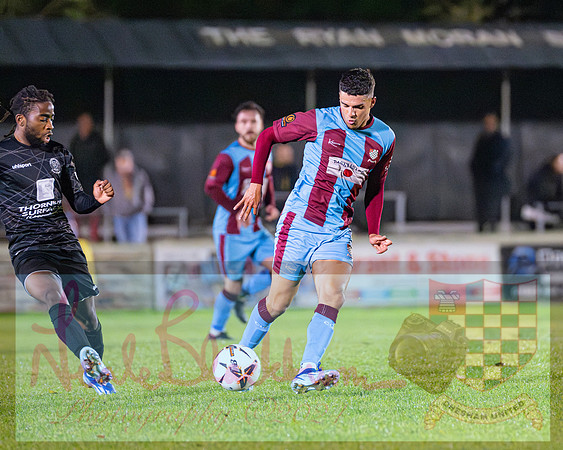 Chesham Utd 3 v 1 Chippenham Town (217 of 416)