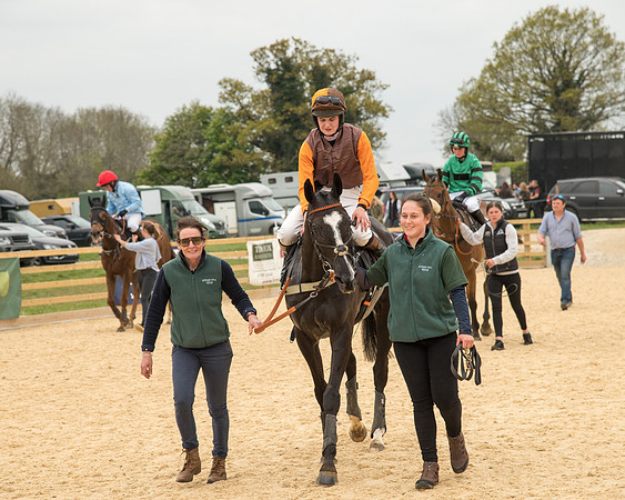 Race 3 - Warwickshire Hunt Members (37 of 65)