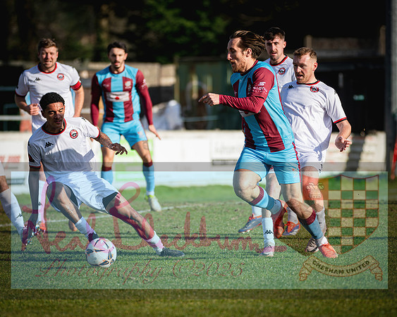 Chesham Utd 1 v Truro 4 (94 of 356)