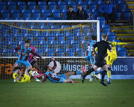 Farnborough 2 Chesham Utd 1 (72 of 368)