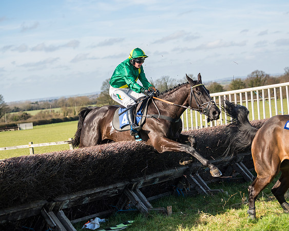 Race 1 - Open Maiden Division 1 (137 of 170)