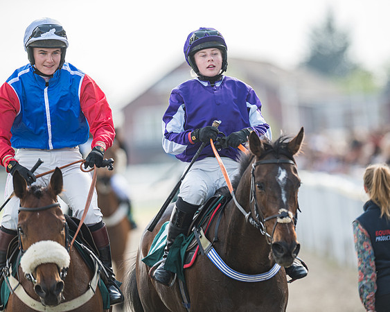 Race 1 - The open Hunter chase  (83 of 95)