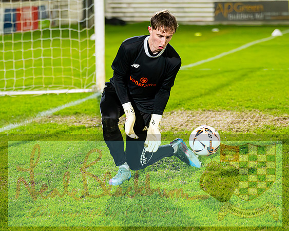 Chesham Utd 2 Salisbury 3 (16 of 379)