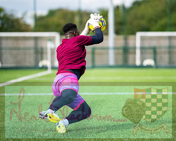 Bishops Cleever 0 v Chesham Utd 0 (27 of 365)