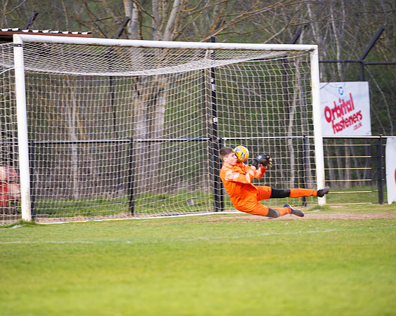 Game 1 - Kings Langley 0 v 3 Young Generals (208 of 259)-Enhanced-NR