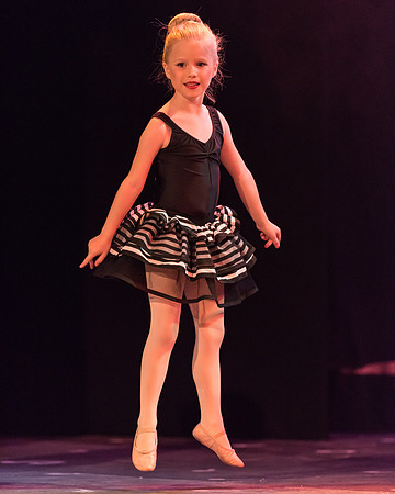 Maggie Monk - Act 1 - 5. Dance Of The Reed Flutes (18 of 59)