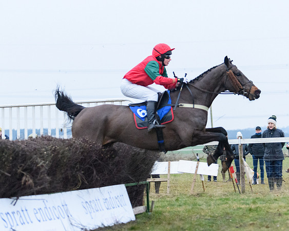 Race 8 - Oprn Maiden Div 2 (49 of 108)