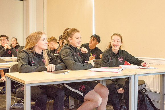 edsv Academy - Classroom (4 of 68)