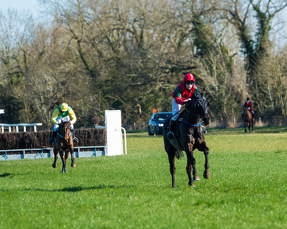 Race 5 - Novice riders (127 of 201)