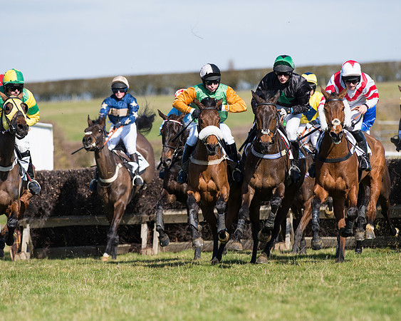 Race 1 - Open Maiden Div 1 (57 of 88).jpg