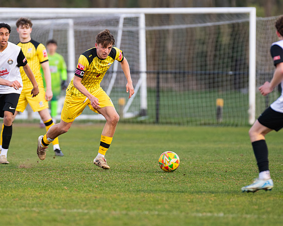 Game 1 - Kings Langley 0 v 3 Young Generals (125 of 259)-Enhanced-NR