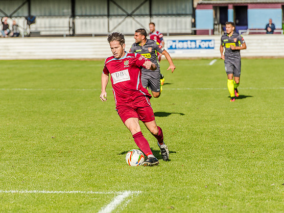 Chesham Utd 2 Staines Town 0 (16 of 79)