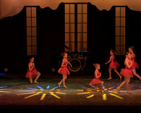 Maggie Monk - Act 1 - 10.Feather Theme (15 of 56)