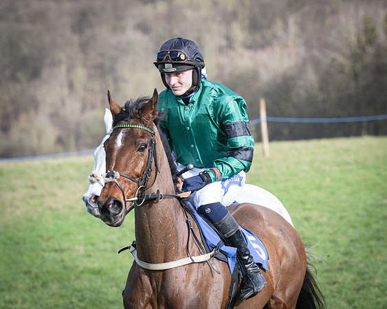 Race 5 - Home counties Grand National (46 of 194)