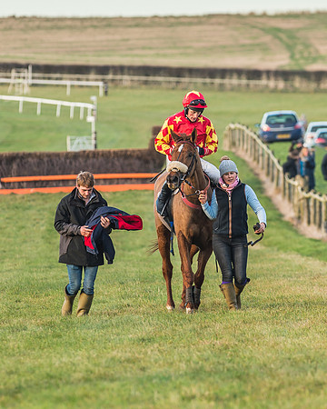 Race 6 - 4 5 6 yr old 2m4f Maiden Race-88