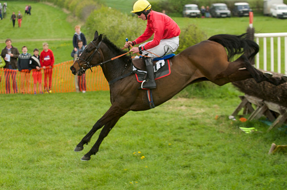 Kimblewick at Kimble Confined Hunts Race