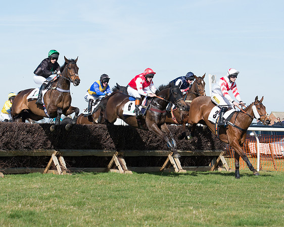 Race 1 - Open Maiden Div 1 (41 of 88).jpg