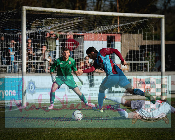 Chesham Utd 1 v Truro 4 (92 of 356)