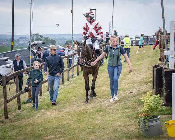 Race 6 - 2M4F Maiden (53 of 85)
