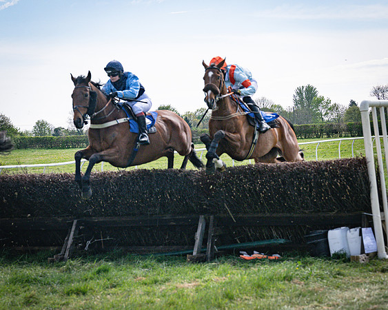 Race 3 - The Richardsons chartered Accountants Conditions Race [Level Three] for Novice Riders (35 of 117)