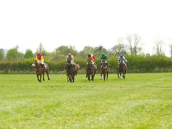 Kimblewick at Kimble Restricted Race