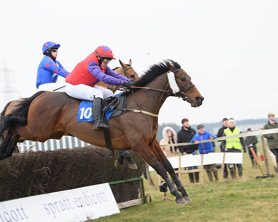 Race 3 - Novice Riders Race (95 of 180)
