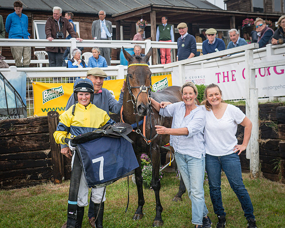 Race 5 - 3 Mile Maiden [NWFAA] (84 of 95)