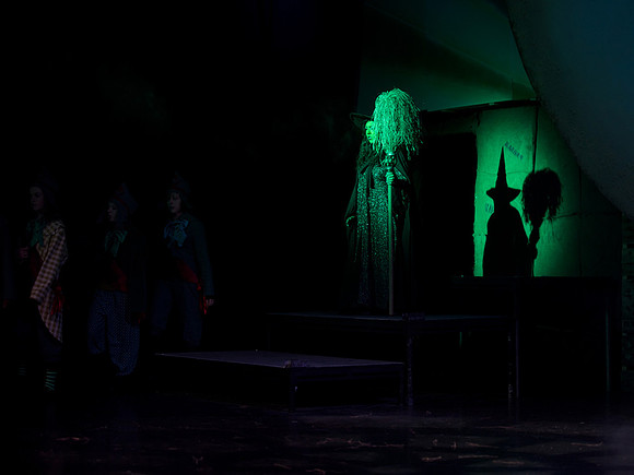 The Wizard of OZ -  284