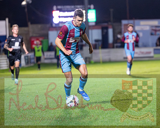 Chesham Utd 3 v 1 Chippenham Town (118 of 416)