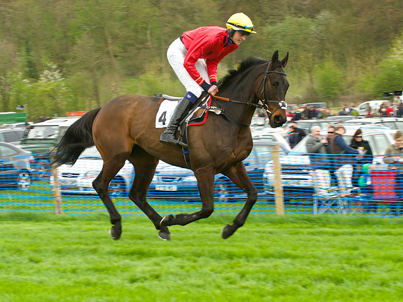 Kimblewick Hunts Point to Point at Kingston Blount Racecourse on Saturday 12th April 2014 Race 1 Confined Hunts Race.