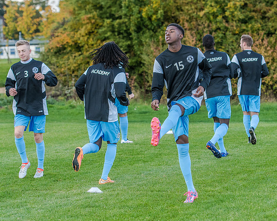 AFC Oaklands v Bengeo Trinity - Warm Up (46 of 109)