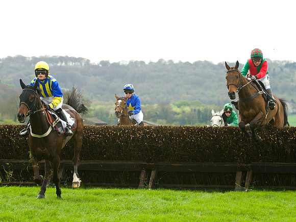 Kimblewick Point to Point at Kingston Blount Racecourse on Saturday 12th April 2014